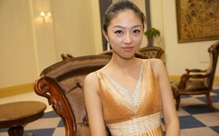 校花奶大水多好爽好爽